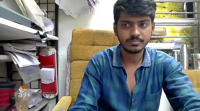 cute modell online show from March 2025 12:45:01 PM