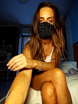 Akemi rossi online show from August 2026 10:03:01 AM