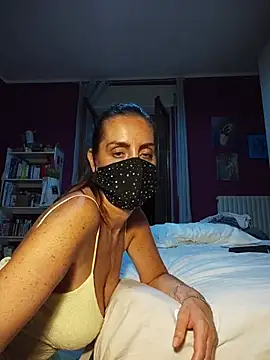 Akemi rossi online show from August 2026 11:07:02 PM