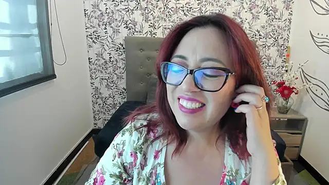 Victoria Adamns online show from February 2025 03:08:02 PM