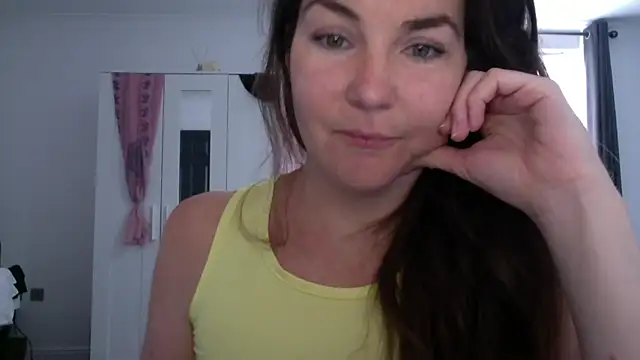 LittleMissFoxx online show from June 2026 05:16:01 PM