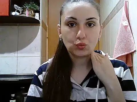 Yuliia30 online show from September 2025 03:39:02 PM