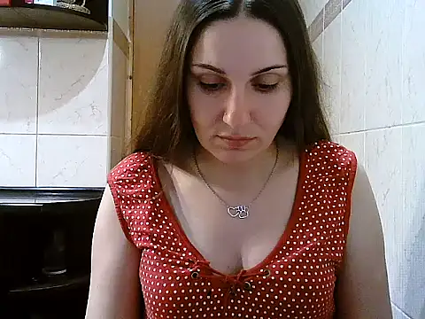 Yuliia30 online show from April 2026 06:03:01 PM