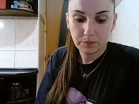 Snapshot of Yuliia30 chatting on May 2026 06:09:01 PM Yuliia30 online show from May 2026 06:09:01 PM