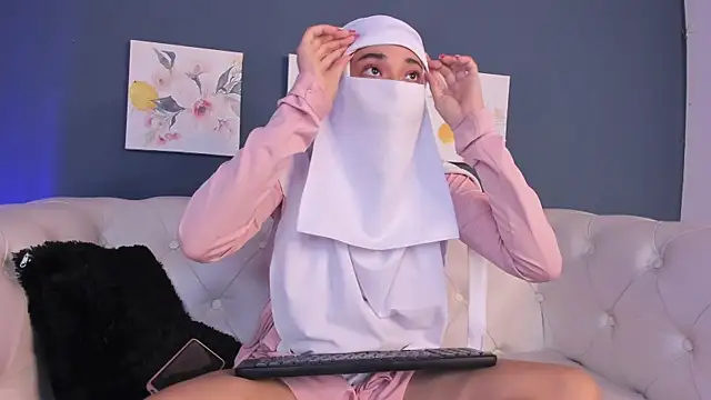 Eva abaad online show from January 2025 06:21:01 PM