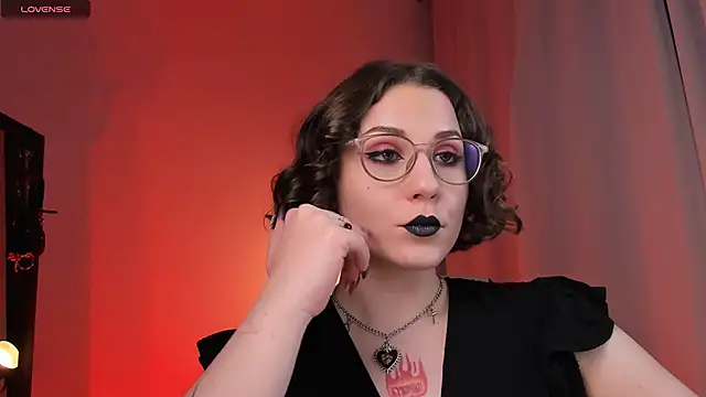 Eva Moss  online show from February 2025 12:49:01 AM