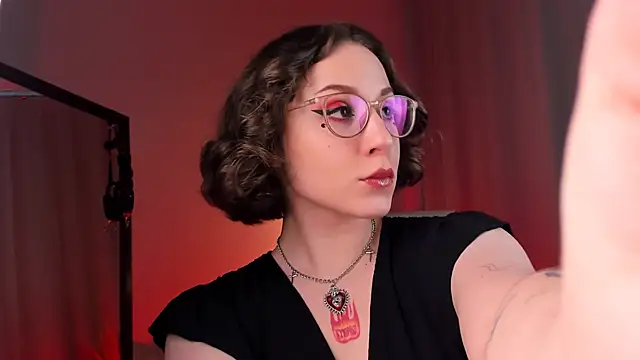 Eva Moss  online show from March 2025 06:57:01 AM