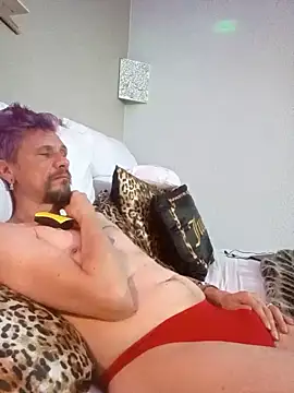 AQuickPhyx online show from March 2025 03:45:01 AM