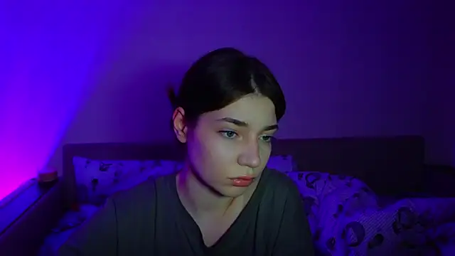 CassJonn online show from December 2025 04:23:02 PM