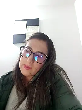 CHARLOTTE 1711 online show from March 2025 02:31:02 AM