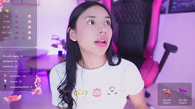 Snapshot of Hade_collinss chatting on March 2025 10:16:01 PM Hade collinss online show from March 2025 10:16:01 PM