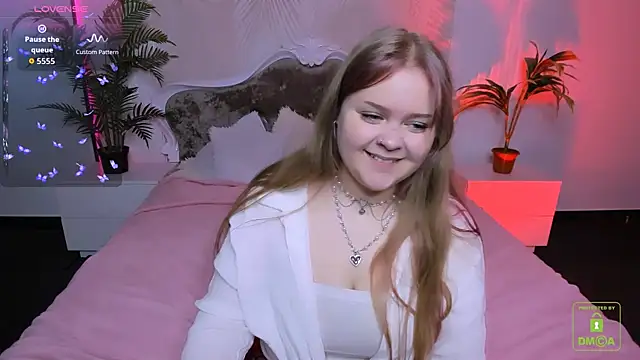 Erica  Alta online show from September 2025 05:31:02 AM