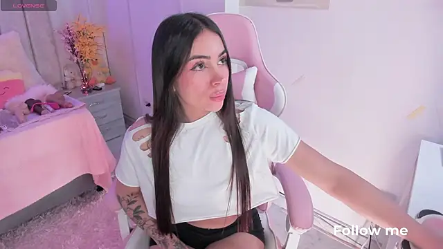 tamy xoo online show from January 2025 06:49:01 PM