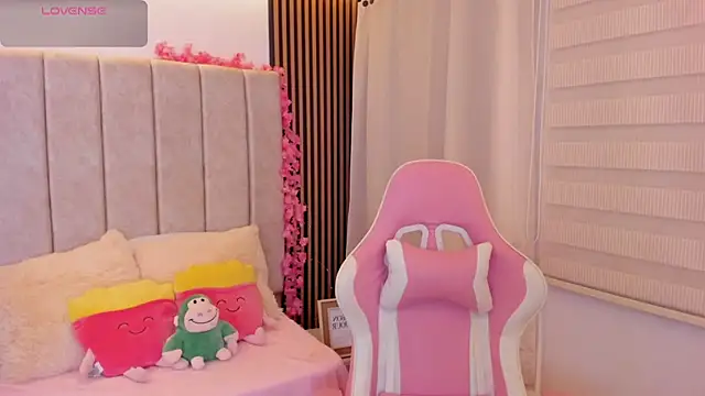 tamy xoo online show from January 2026 06:12:02 PM