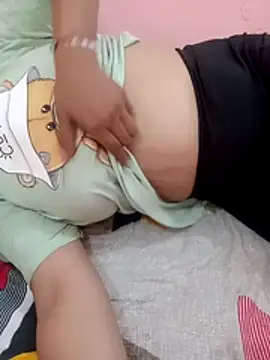 Snapshot of rameshjisex chatting on November 2025 09:19:02 AM rameshjisex online show from November 2025 09:19:02 AM