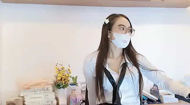 Lush-Office online show from March 2025 10:39:01 AM