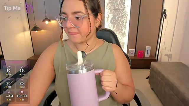 Snapshot of lilly_ass_ chatting on February 2026 07:25:02 PM lilly ass online show from February 2026 07:25:02 PM