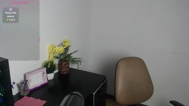 esmeralda-bk online show from January 2026 08:58:01 PM