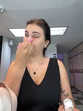 Aitana Hilton  online show from March 2025 11:42:02 AM