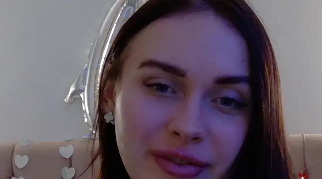 Snapshot of Lilliana_Moon chatting on February 2025 04:57:01 PM Lilliana Moon online show from February 2025 04:57:01 PM