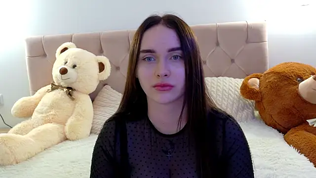Snapshot of Lilliana_Moon chatting on October 2025 06:58:02 AM Lilliana Moon online show from October 2025 06:58:02 AM