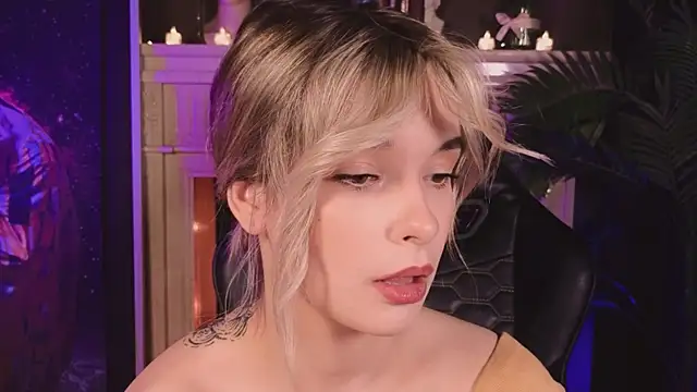 Bella Alita online show from January 2025 08:30:01 PM