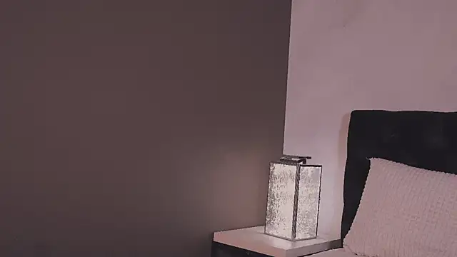 Bella Alita online show from October 2025 08:17:02 PM