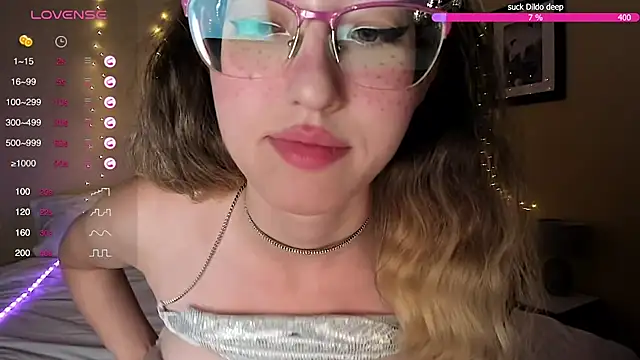 Snapshot of Sakura_Mmio chatting on February 2025 04:14:01 PM Sakura Mmio online show from February 2025 04:14:01 PM