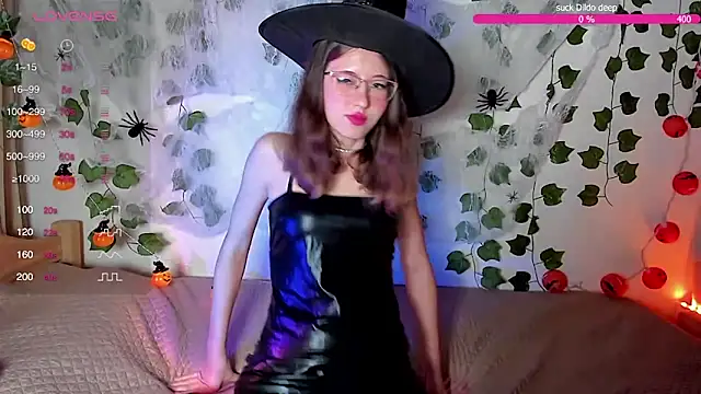 Snapshot of Sakura_Mmio chatting on October 2025 03:18:01 AM Sakura Mmio online show from October 2025 03:18:01 AM