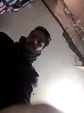 Feeroo11 online show from January 2026 05:05:02 PM