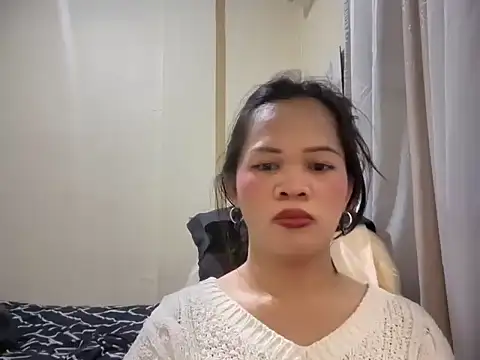 Snapshot of SophiaCourthaway chatting on August 2026 09:46:02 PM SophiaCourthaway online show from August 2026 09:46:02 PM
