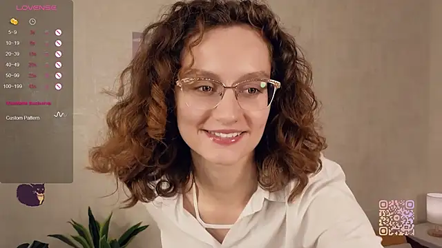 Leya Curly online show from September 2025 03:59:01 PM