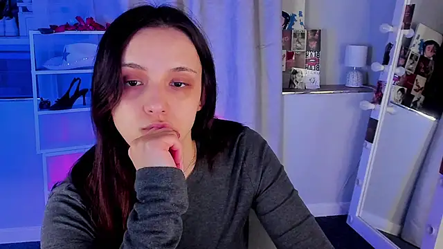 Sahara Shields online show from April 2026 06:24:01 AM