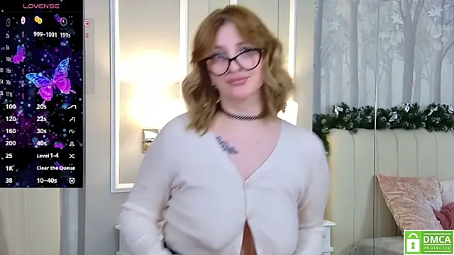 Eva  Summer online show from January 2025 04:44:01 PM