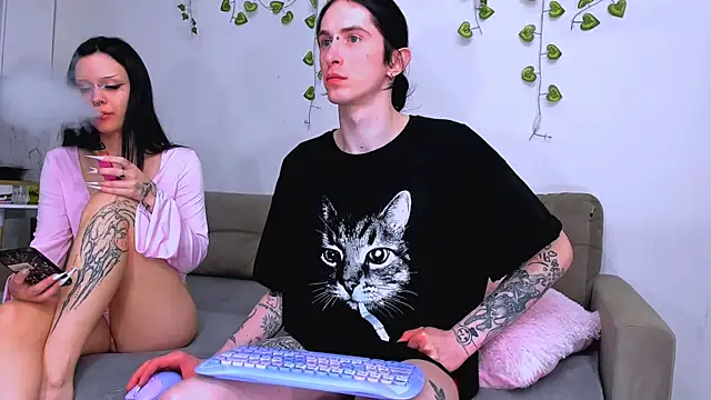 LadyTrep online show from April 2026 07:25:01 PM