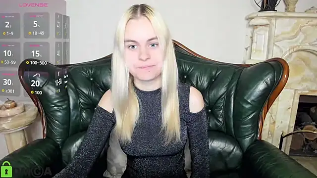 HillEva online show from November 2025 08:25:02 AM