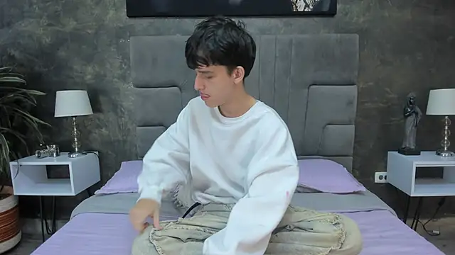 bruce hans online show from April 2026 11:46:02 AM