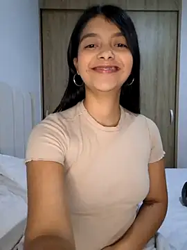 IslaBlaze online show from November 2025 01:18:02 PM