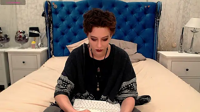 via mayer  online show from February 2026 09:43:01 PM