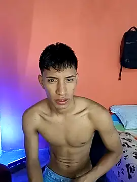 matteo rivas online show from February 2025 04:35:02 PM