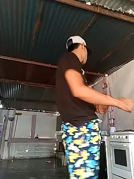 matteo rivas online show from October 2025 03:45:02 PM