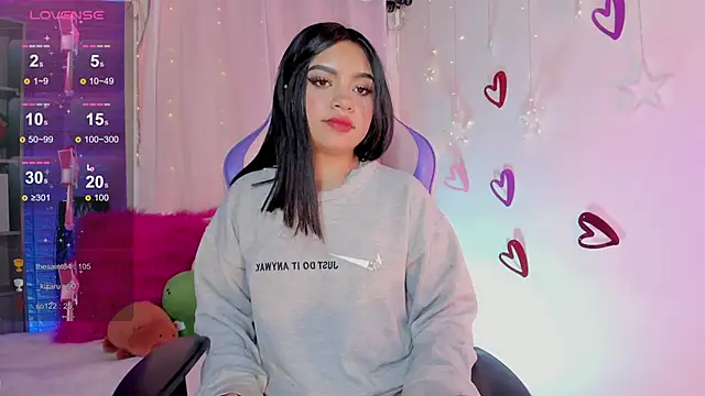 Snapshot of emma_soffia_ chatting on March 2025 08:55:01 PM emma soffia  online show from March 2025 08:55:01 PM