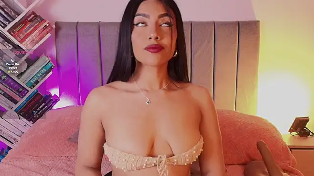 AndySaenzz online show from April 2026 12:48:02 AM