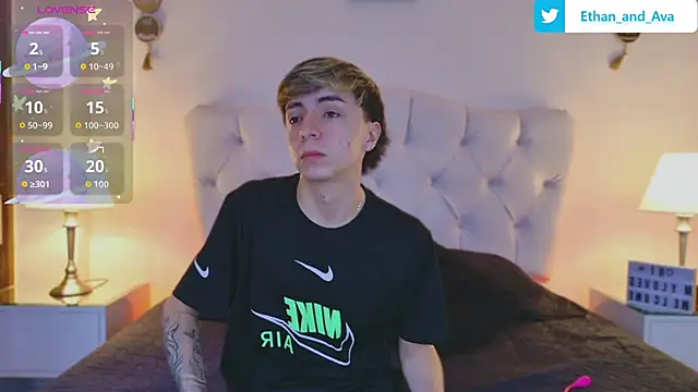 Snapshot of ethan_and_ava chatting on September 2025 12:49:02 PM ethan and ava online show from September 2025 12:49:02 PM