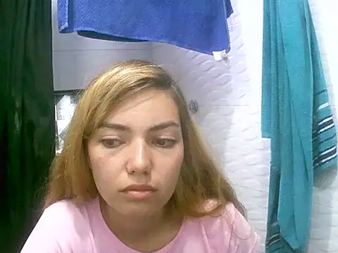 Snapshot of VittoriaTaylor chatting on February 2026 09:00:02 PM VittoriaTaylor online show from February 2026 09:00:02 PM