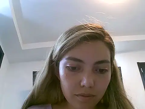 Snapshot of VittoriaTaylor chatting on April 2026 10:30:02 PM VittoriaTaylor online show from April 2026 10:30:02 PM