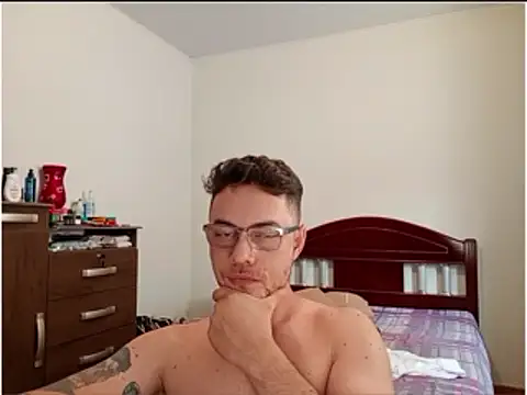 Dyllan   online show from April 2026 03:50:01 PM