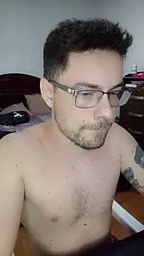Snapshot of Dyllan__ chatting on June 2026 12:44:02 PM Dyllan online show from June 2026 12:44:02 PM