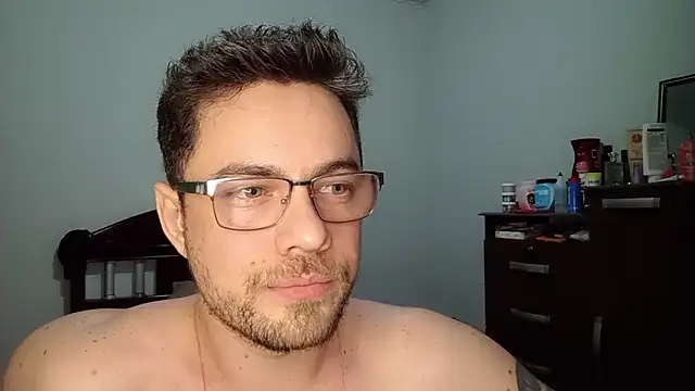 Dyllan   online show from June 2026 01:08:02 AM