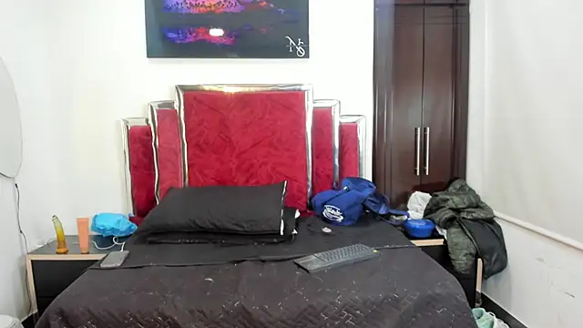 Hamish phillips online show from January 2025 09:58:01 PM